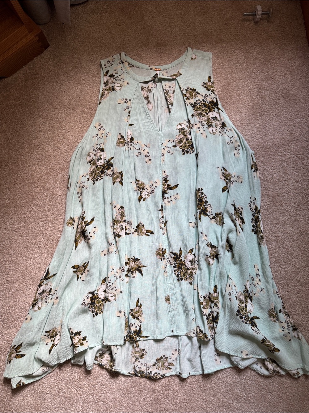 NWOT Free People Mint Floral Keyhole Dress